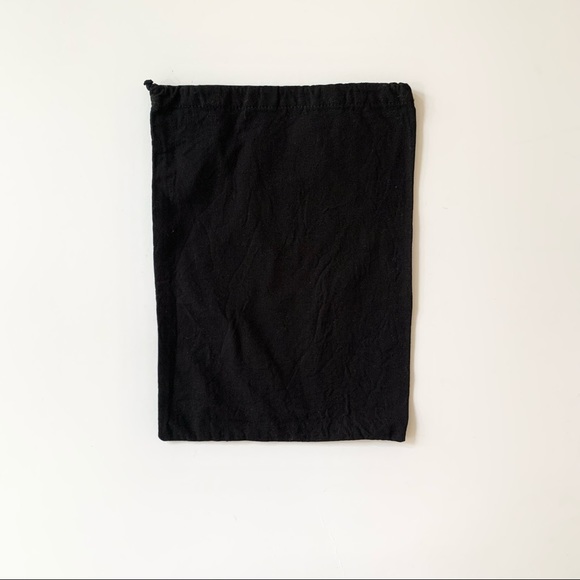 ACNE STUDIO | 1PC COTTON DUST BAG SMALL WITH DRAWSTRING MODERN LOGO BLACK - Picture 2 of 7
